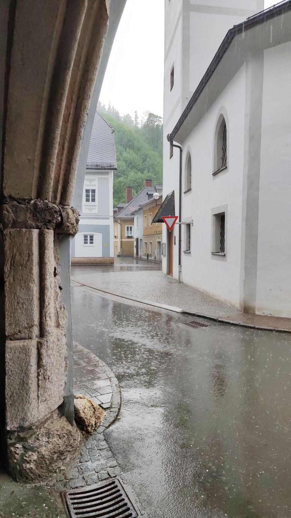 Gasthof Zur Post Eisenerz Exterior photo